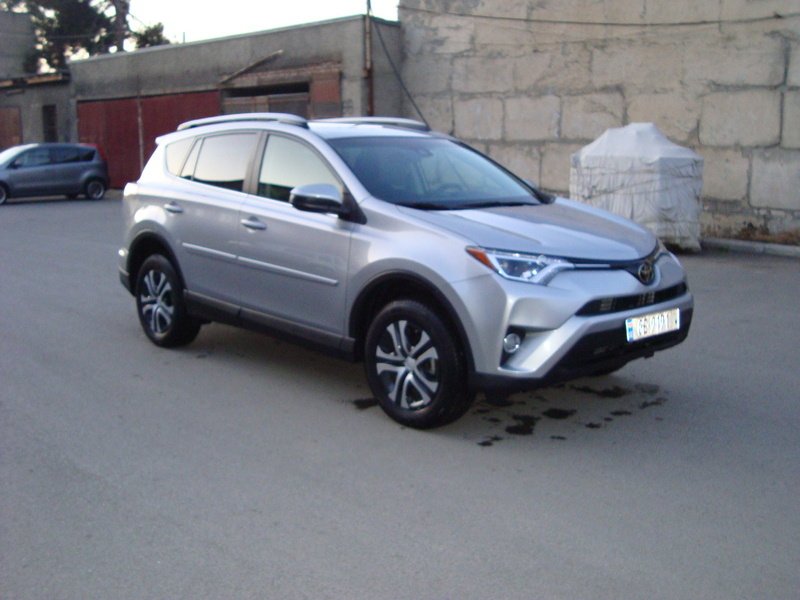 ფოტო 1 TOYOTA RAV4 2018
