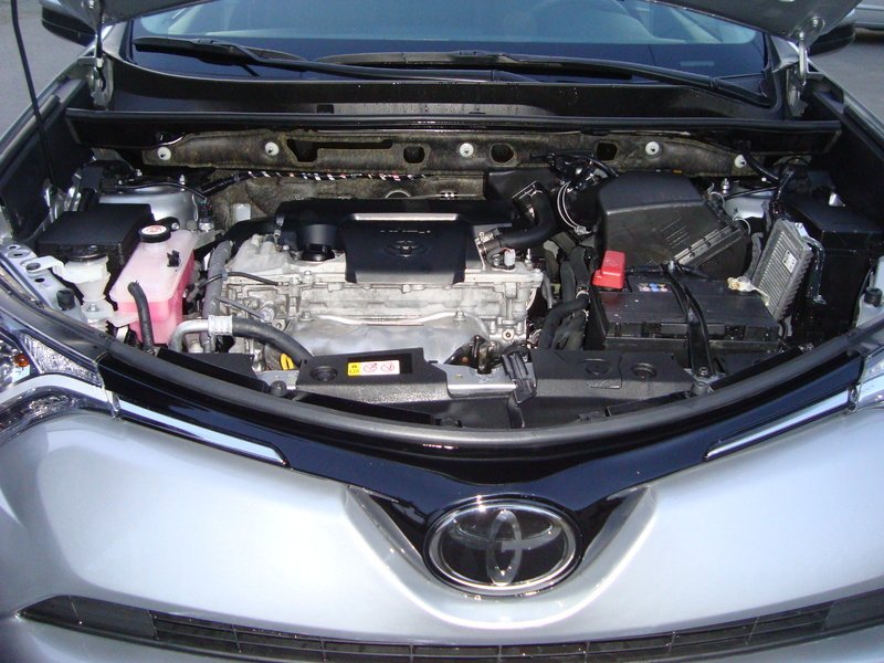 ფოტო 10 TOYOTA RAV4 2018
