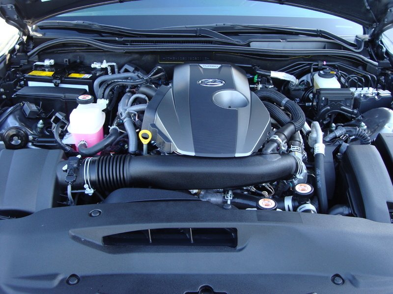 ფოტო 8 LEXUS IS_300 2018