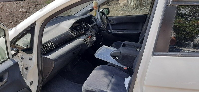 ფოტო 7 HONDA Edix 2004