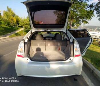 ფოტო 1 TOYOTA Prius 2011 thumb