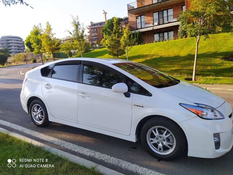 ფოტო 7 TOYOTA Prius 2011