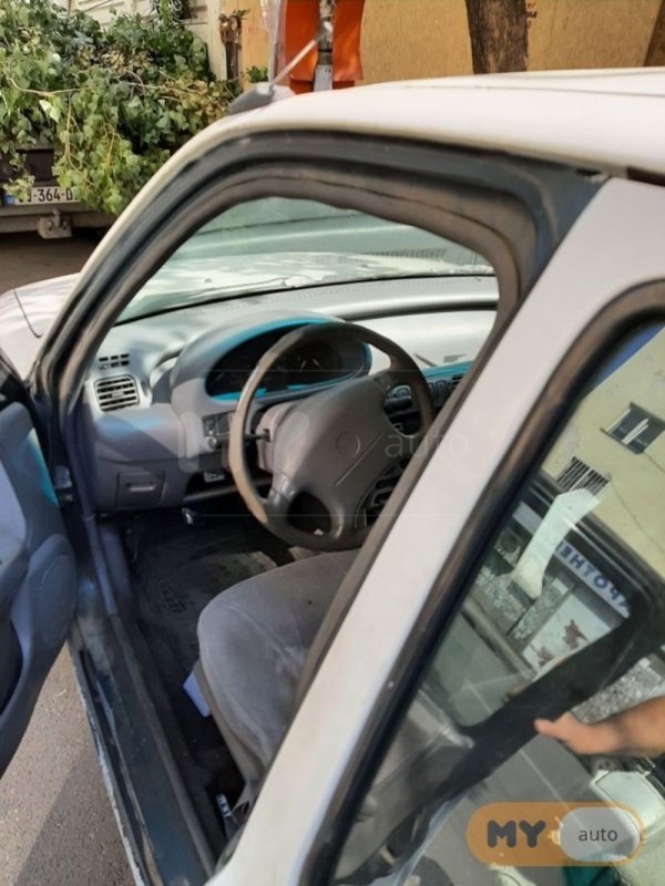 ფოტო 4 NISSAN Micra 1994