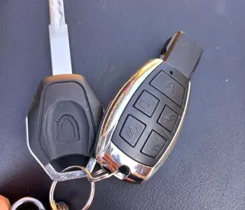 ფოტო 3 TOYOTA Prius 2020 thumb
