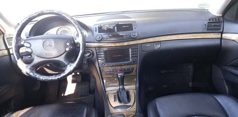 ფოტო 6 Mercedes-Benz E-Class 2006