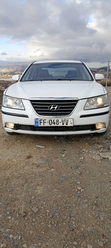 ფოტო 9 HYUNDAI Sonata 2011