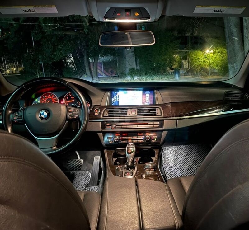ფოტო 5 BMW 5 Series 2016