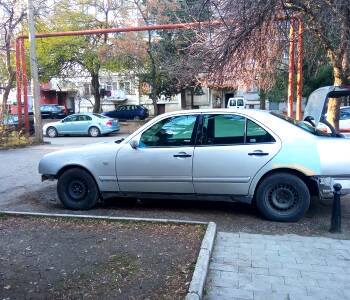 ფოტო 4 Mercedes-Benz 210 1997 thumb