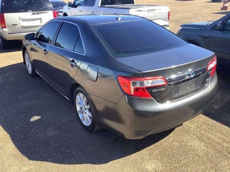 ფოტო 10 TOYOTA Camry 2014