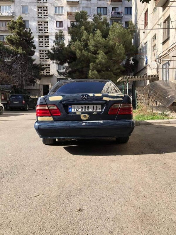 ფოტო 2 Mercedes-Benz E-Class 2000
