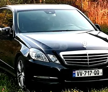 ფოტო 1 Mercedes-Benz E-Class 2010 thumb