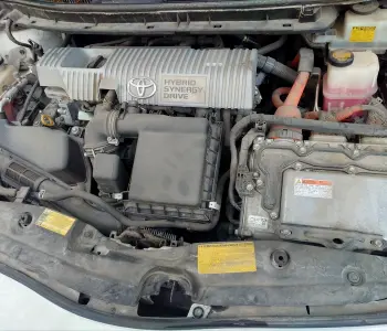ფოტო 2 TOYOTA Prius 2012 thumb