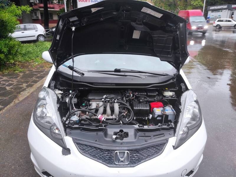 ფოტო 1 HONDA FIT 2012