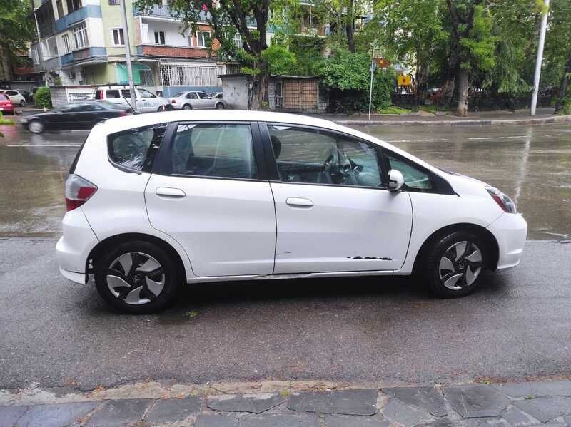 ფოტო 7 HONDA FIT 2012