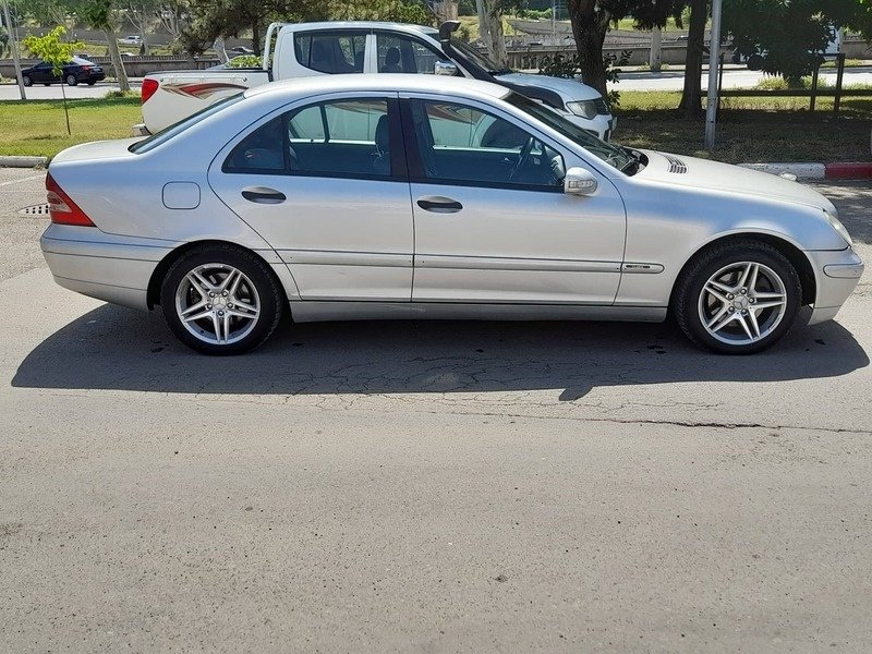 ფოტო 3 Mercedes-Benz C-Class 2003