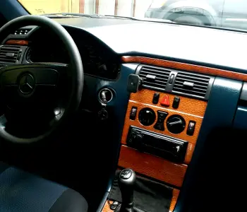 ფოტო 3 Mercedes-Benz 210 1996 thumb