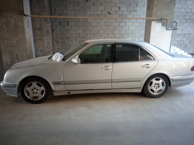 ფოტო 2 Mercedes-Benz E-Class 2001