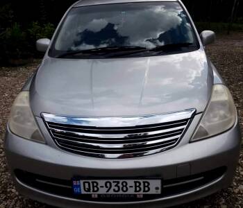 ფოტო 1 NISSAN Tiida 2004 thumb