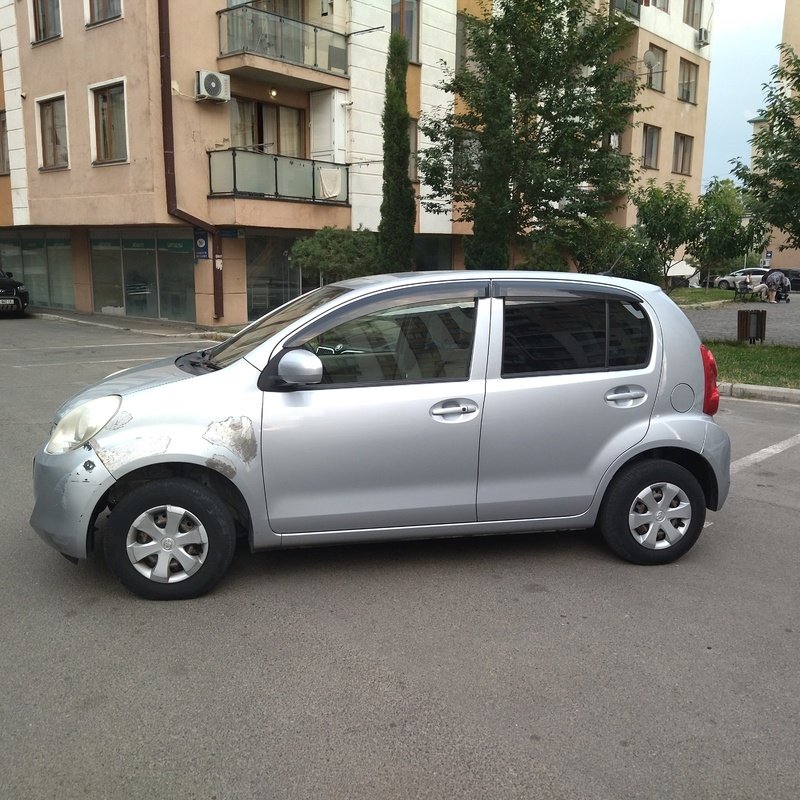 ფოტო 3 TOYOTA Passo 2012
