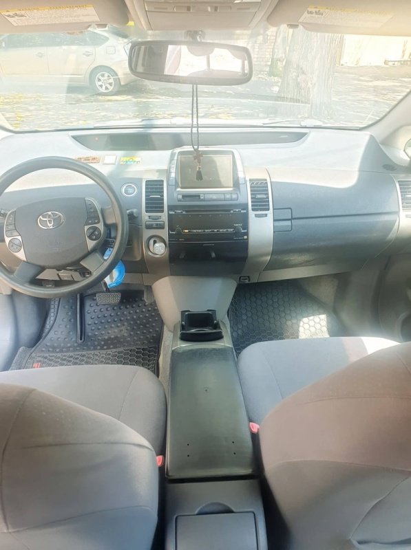 ფოტო 1 TOYOTA Prius 2006