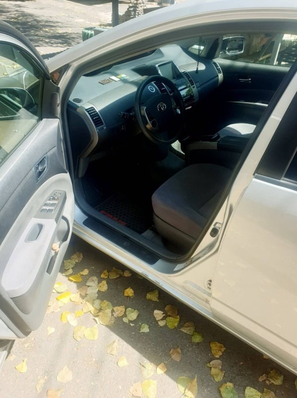 ფოტო 2 TOYOTA Prius 2006
