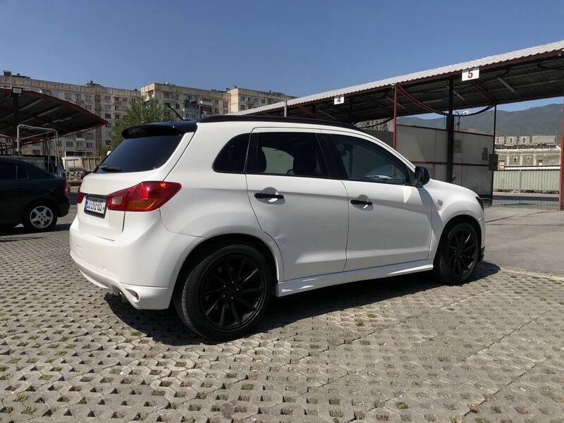 ფოტო 9 MITSUBISHI Outlander 2011