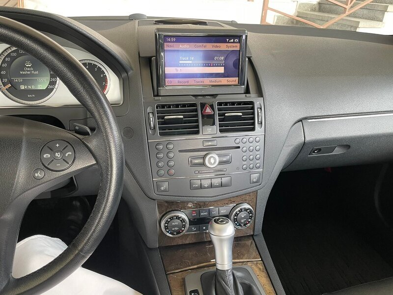 ფოტო 3 Mercedes-Benz C-Class 2008