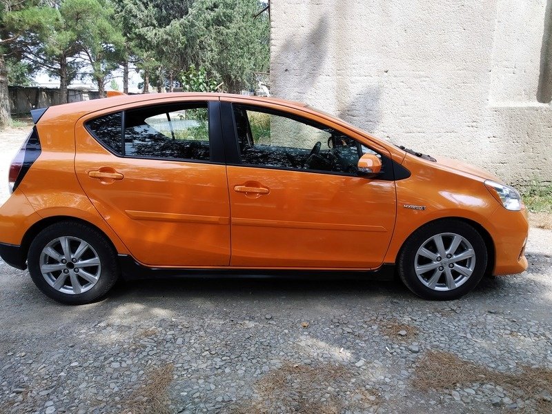 ფოტო 8 TOYOTA PriusC 2017
