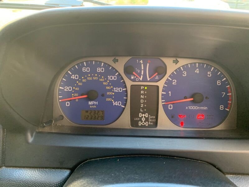 ფოტო 7 MITSUBISHI Pajero IO 2000