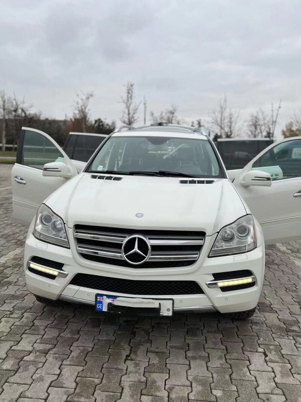 ფოტო 2 Mercedes-Benz GL-Class 2012