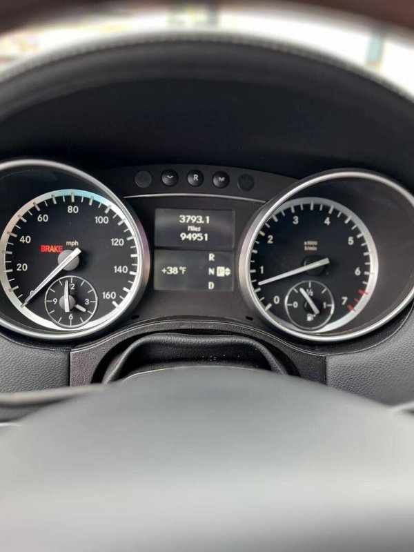 ფოტო 7 Mercedes-Benz GL-Class 2012