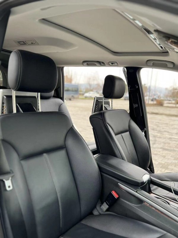 ფოტო 9 Mercedes-Benz GL-Class 2012