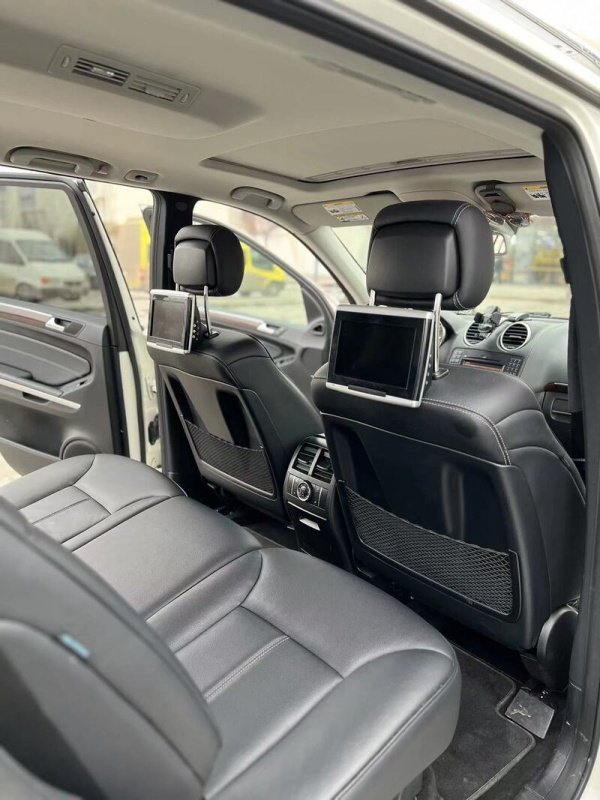 ფოტო 10 Mercedes-Benz GL-Class 2012