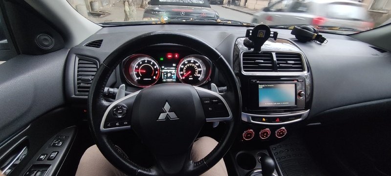 ფოტო 7 MITSUBISHI Outlander 2014