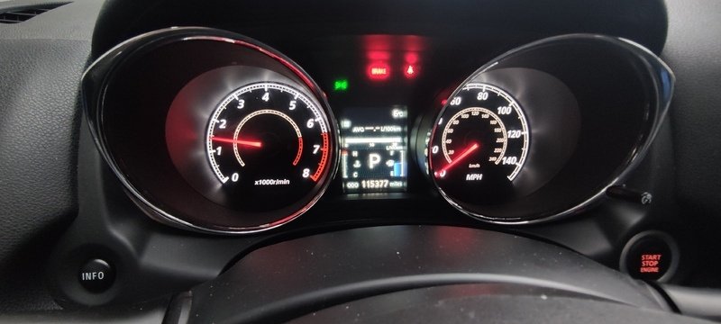 ფოტო 8 MITSUBISHI Outlander 2014