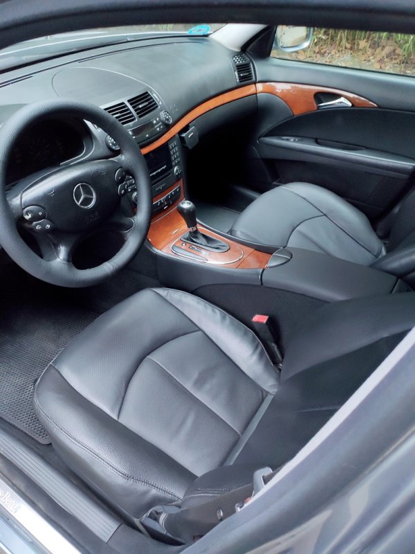 ფოტო 9 Mercedes-Benz E-Class 2008