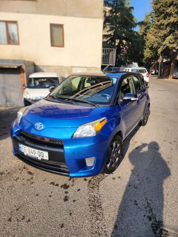 ფოტო 2 TOYOTA Ist 2013