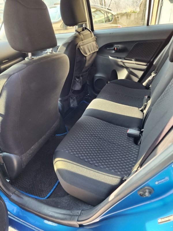 ფოტო 6 TOYOTA Ist 2013