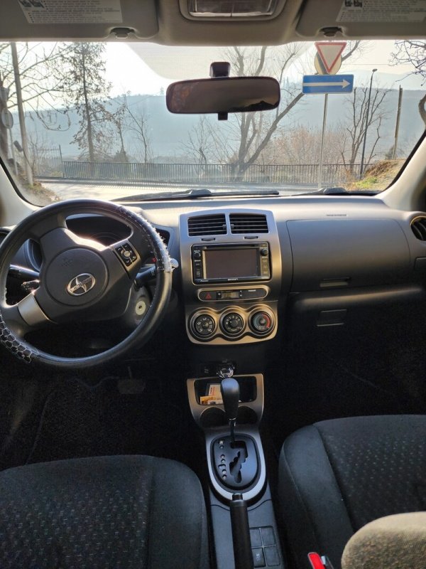 ფოტო 8 TOYOTA Ist 2013