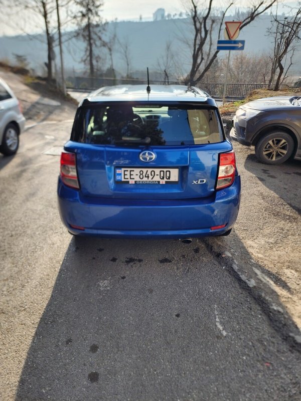 ფოტო 10 TOYOTA Ist 2013