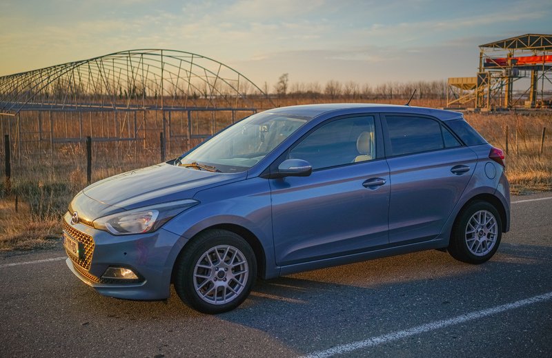 ფოტო 3 HYUNDAI i20 2015