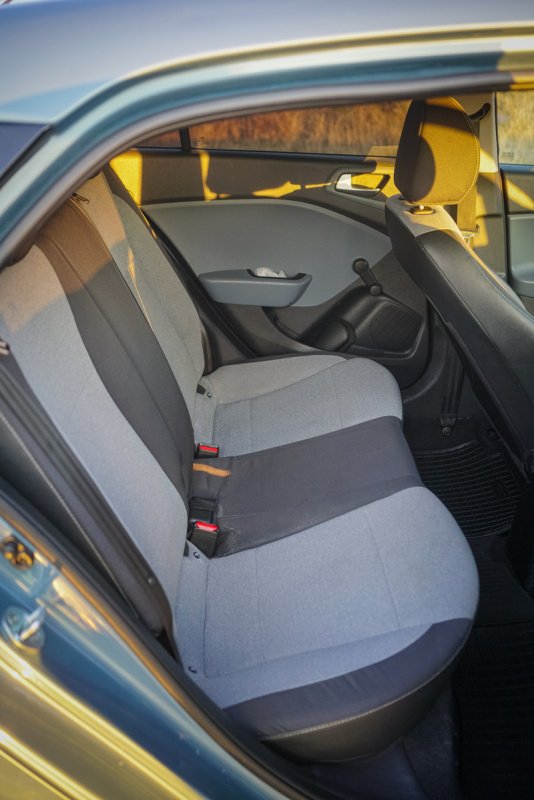 ფოტო 8 HYUNDAI i20 2015