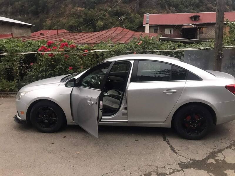 ფოტო 4 CHEVROLET Cruze 2012