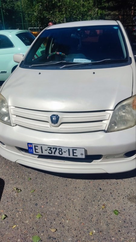 ფოტო 4 TOYOTA Ist 2002