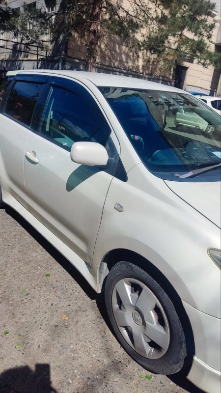 ფოტო 6 TOYOTA Ist 2002