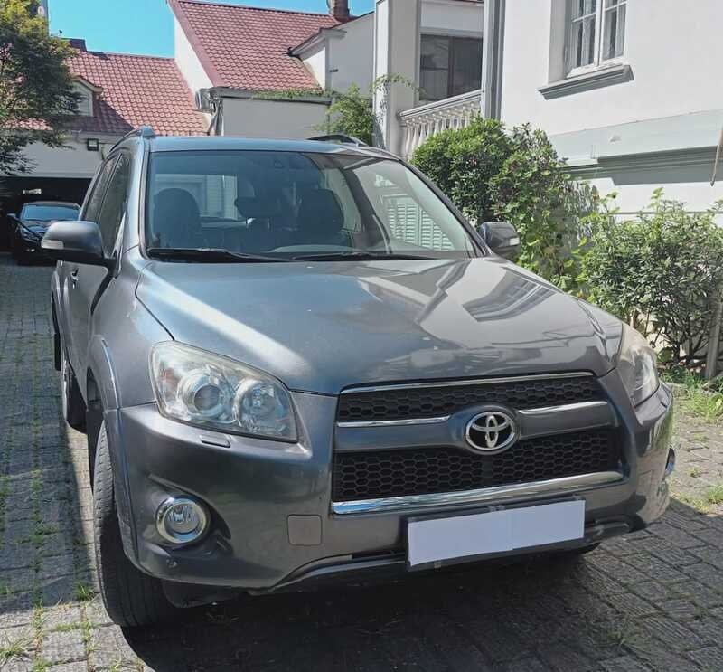 ფოტო 3 TOYOTA RAV4 2010