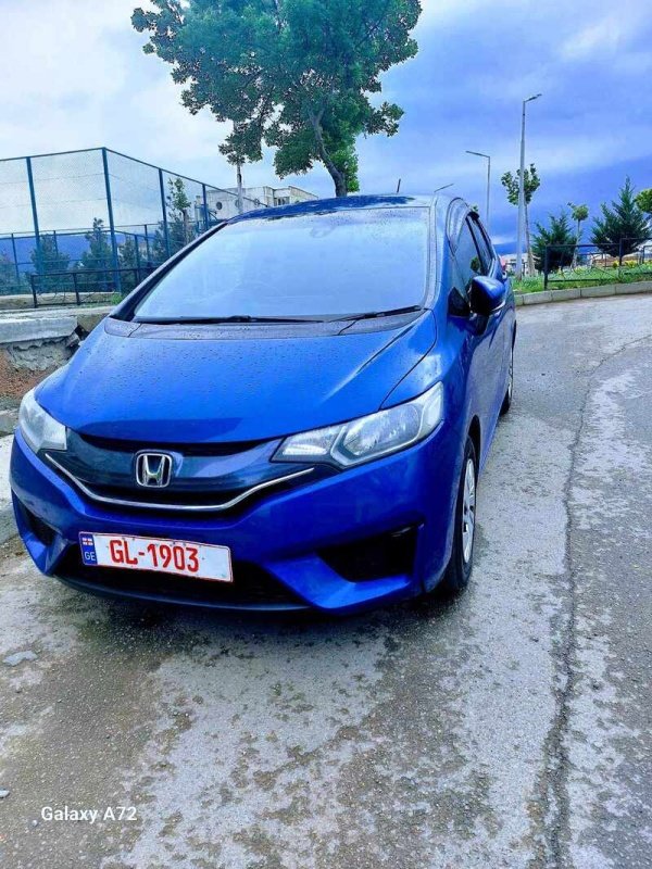 ფოტო 2 HONDA FIT 2013