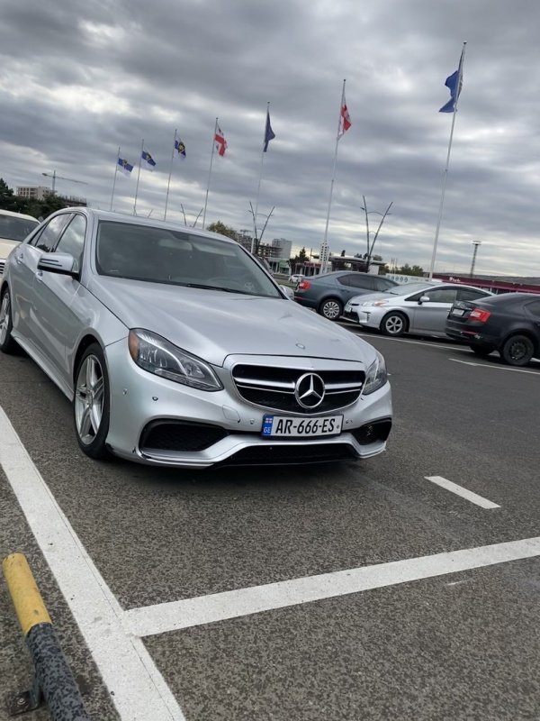 ფოტო 3 Mercedes-Benz E-Class 2014
