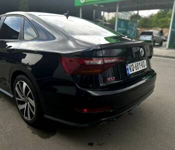 ფოტო 1 VOLKSWAGEN Jetta 2019 thumb