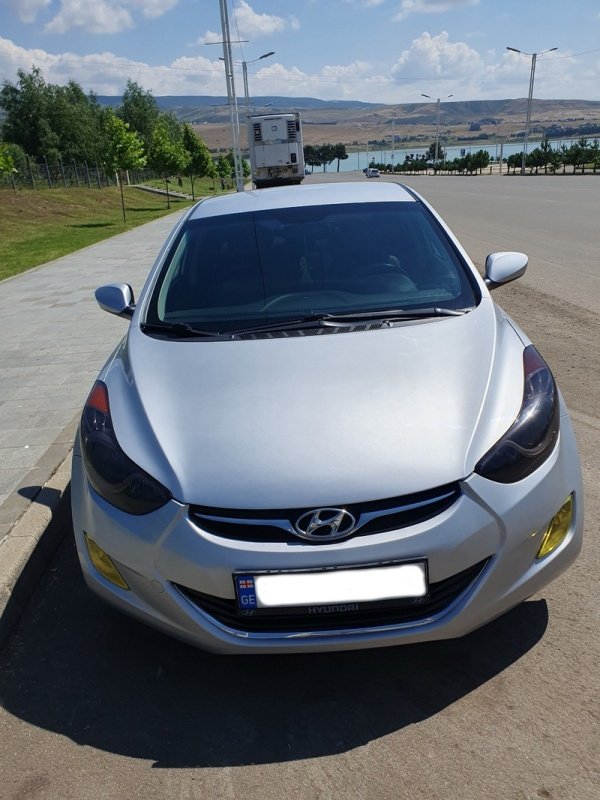 ფოტო 3 HYUNDAI Elantra 2013